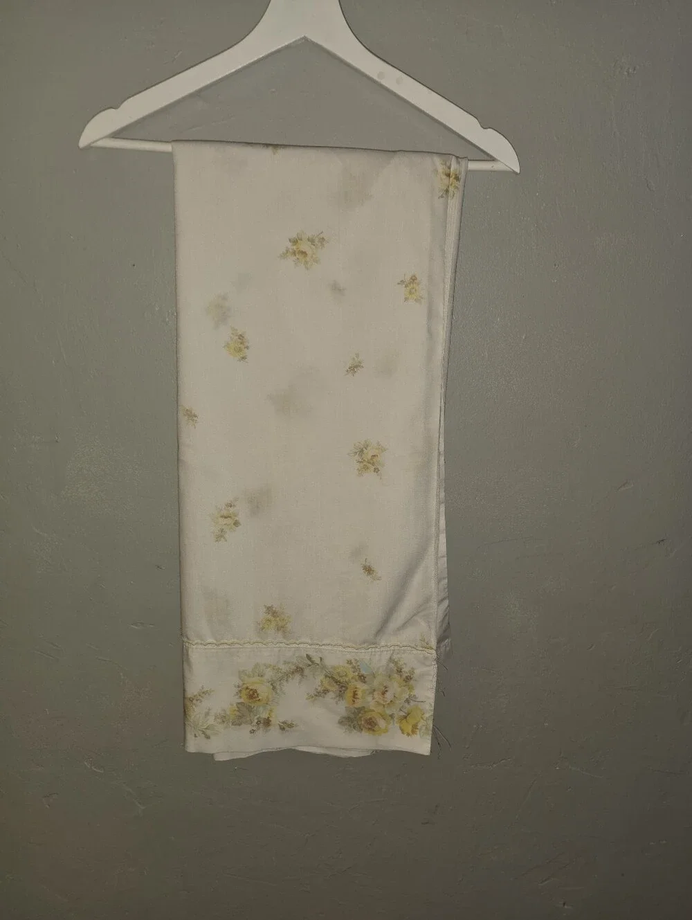 Vintage 1960s Sears Yellow Rose Floral Full Flat Sheet